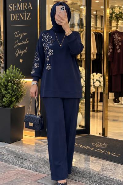 Aylin Takım Lacivert