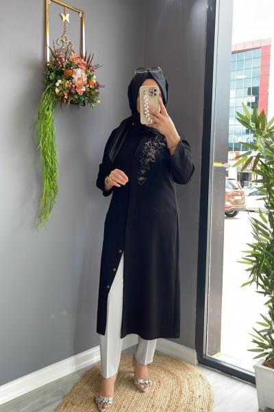 Banu Tunik  Siyah