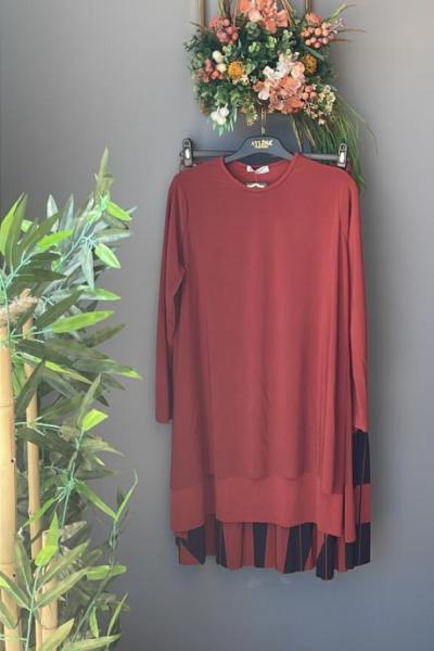 MİA ETEKLİ TAKİM  Kiremit