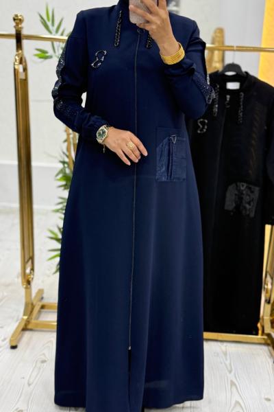 Zümrüt Ferace Lacivert