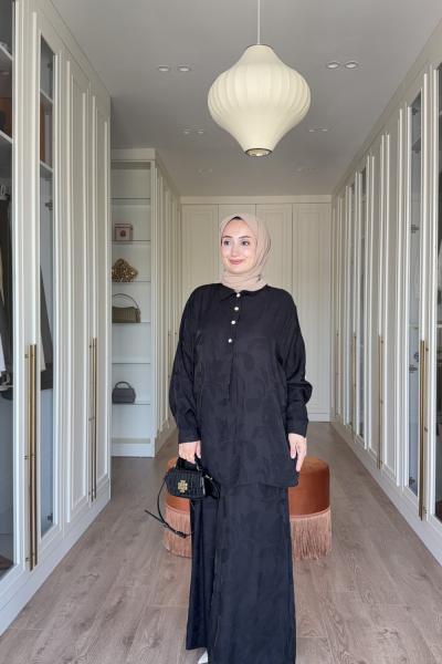 Peri Desenli Takım-Siyah