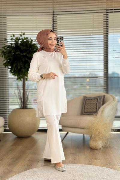 01-1243 Etek Ucu Dantel Püskül Detaylı Tunik Ekru