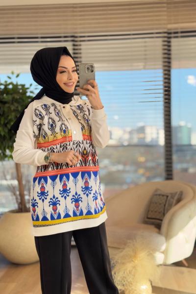 01-1268 Ön Pano Desen Kapş.Patı Çıtçıtlı Tunik Ekru