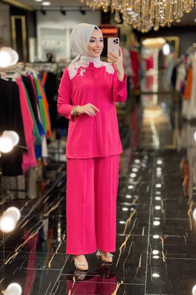 02-1751 Robası Dantelli Takım Fuşya