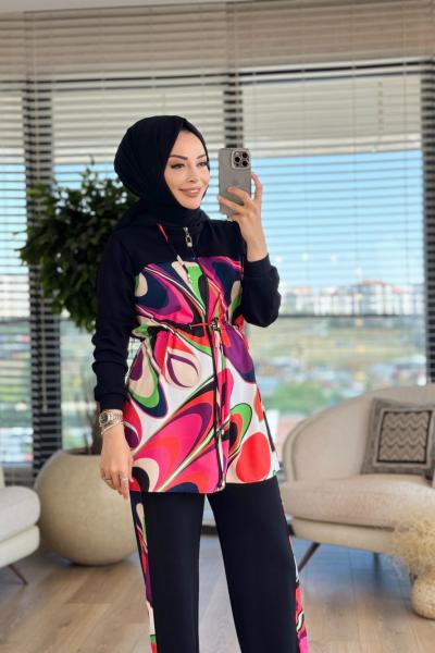 02-2100 Üstü Desenli Fermuarlı Takım Siyah