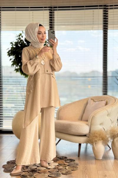 02-2425 Robası Dantel Parçalı Takım Bej