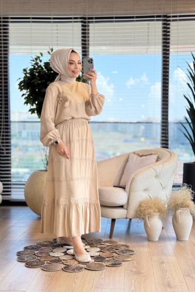 02-2508 Eteği Dantel Detaylı Takım Bej