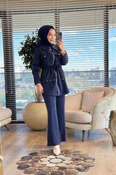 02-2660 Ön Çizgili Ve Cepli Fermuarlı Takım Lacivert