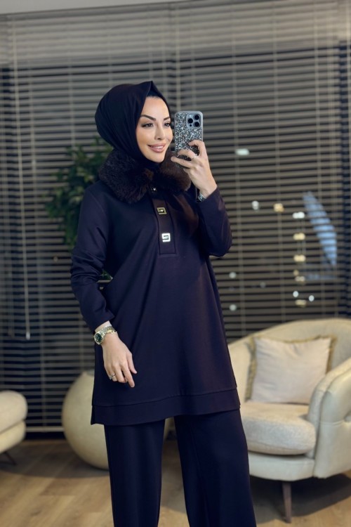 02-2687 Yakası Kürklü Patı Çıtçıtlı Takım Kahve