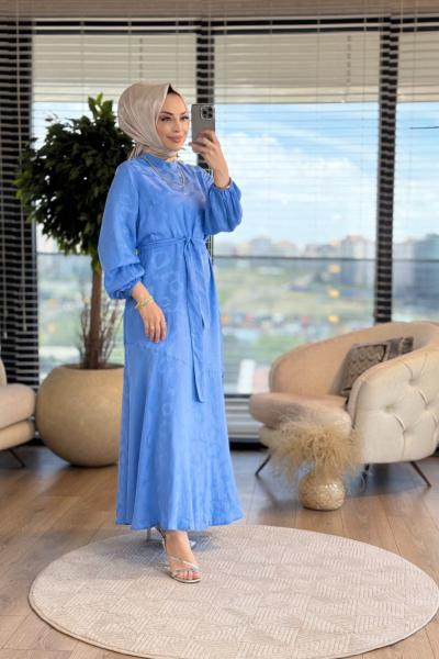 08-1539 Kendinden Desenli Elbise Mavi