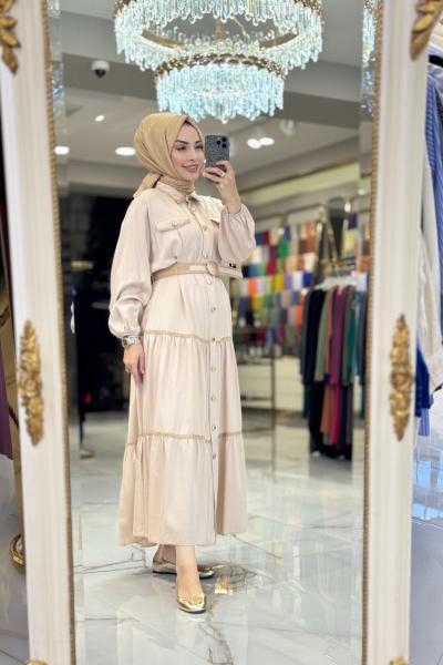 08-1682 Yakalı Cepli Önden Düğmeli Elbise Bej