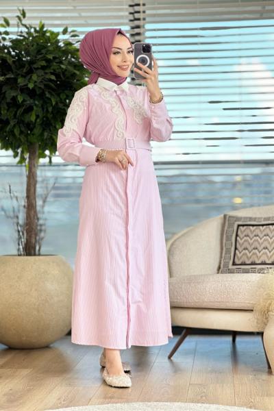 1001 Çizgili Dantel İşlemeli Elbise Pembe