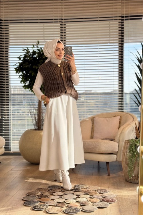 1005391 Metal Düğmeli Triko Yelek Kahve