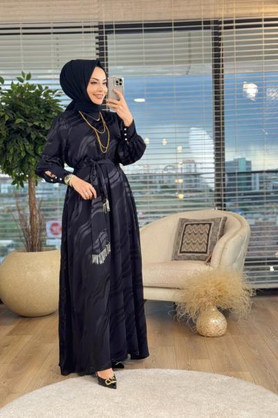 10488 Saten Kendinden Desenli Elbise Siyah