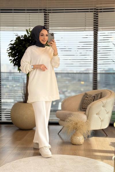 10616 Omzu Çiçek Detaylı Tunik Ekru