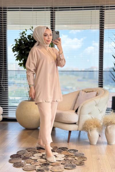 10677-1 Pat Fermuarlı Etek Ucu V Metalli Takım Bej