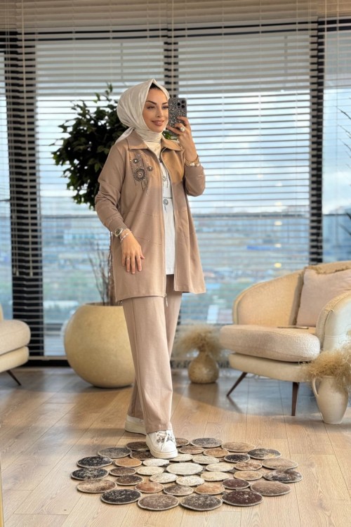 10727 Taş Arma Baskılı Üçlü Takım Bej