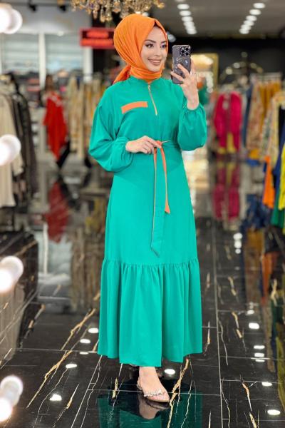 1077 Yaka Ve Cep Garnili Elbise Benetton