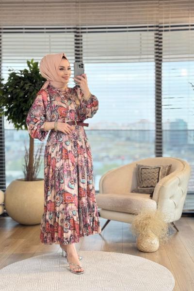 1243 Saten Desenli Eteği Fırfırlı Elbise Gül