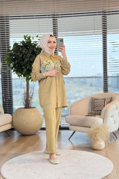 1271 Çizgili Ön Kabartma Desenli Takım Yağ Yeşili