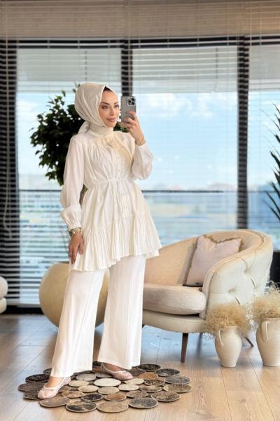 1309 Ön Sutaşı Etek Ucu Kırışık Takım Ekru