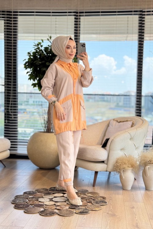 1316 Renkli Kol Ve Paçası Manşetli Takım Bej