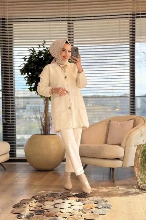 140413 Angora Sim Ve Düğme Detaylı Hırka Ekru