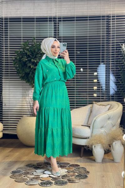 1427 Brode Taşlı Etekli Takım Benetton