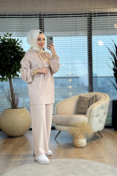 14281 Üst Serpme Taş Detaylı Takım Bej