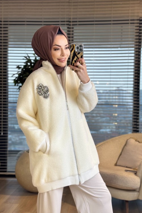 1450 Angora Broşlu Kap Ekru