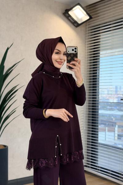 186 Yaka Ve Eteği İnci Ve Dantelli Triko Takım Mürdüm
