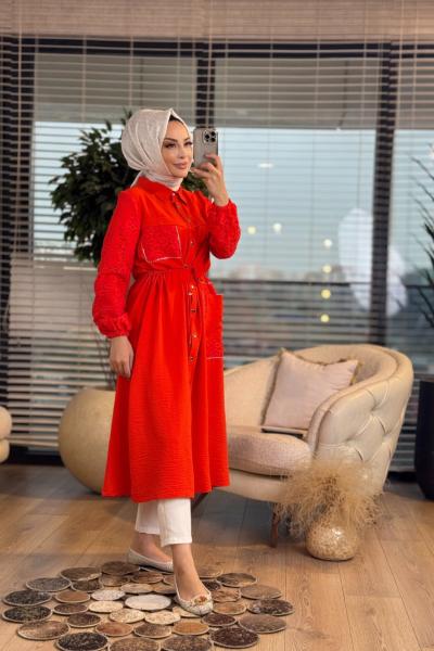 2003 Kol Ve Cebi Tül Üstü Kabartma Desenli Kap Mercan