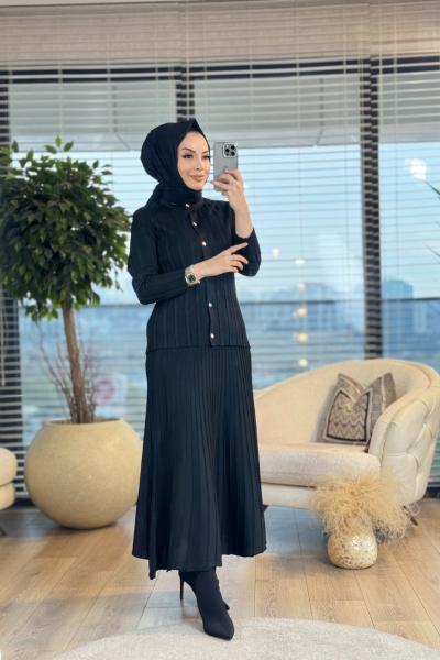 21-2008 Triko Metal Düğmeli Etekli Takım Siyah