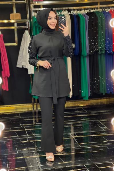 22232 Omuzları Fırfırlı Takım Siyah