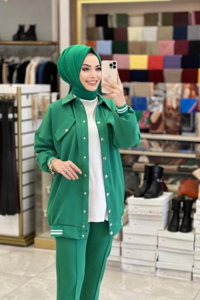 22277 Polo Yaka Kol Ve Etek Ucu Ribanalı Takım Benetton