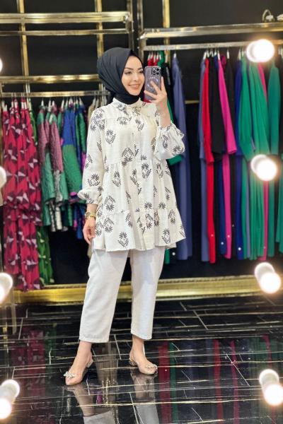 22367 Keten Üstü Nakışlı Takım Bej Siyah