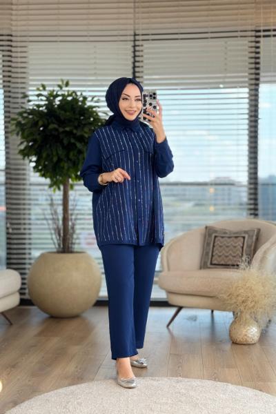 22502 Ön Taş Baskılı Takım Lacivert