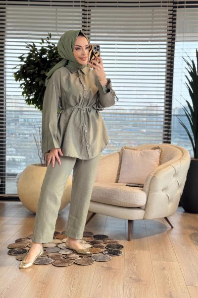 22678 Kolları Bağcıklı Metal Düğmeli Takım Haki