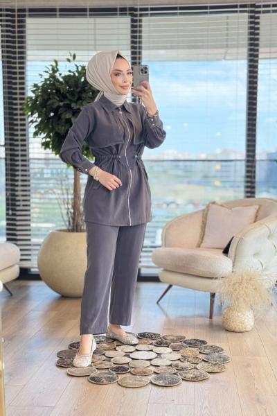 22700 Roba Parça Detaylı Fermuarlı Takım Antrasit