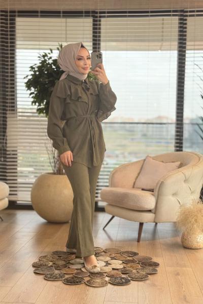 22722 Robası Fırfır Detaylı Takım Haki