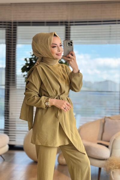 22730 Ön Şal Yaka Parçalı Takım Haki