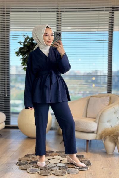 22740 Beli Kuşaklı Kruvaze Takım Lacivert
