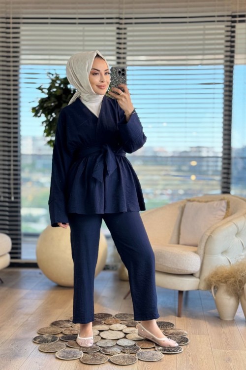 22740 Beli Kuşaklı Kruvaze Takım Lacivert