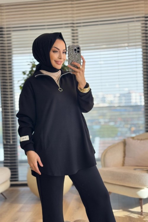22745-1 Kolu Etiket Detaylı Takım Siyah