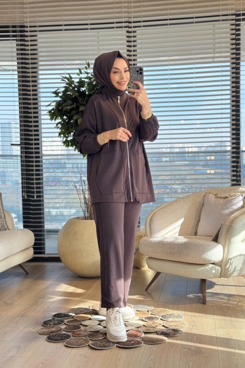 22756 Omuzları Nervür Dikişli Takım Kahve