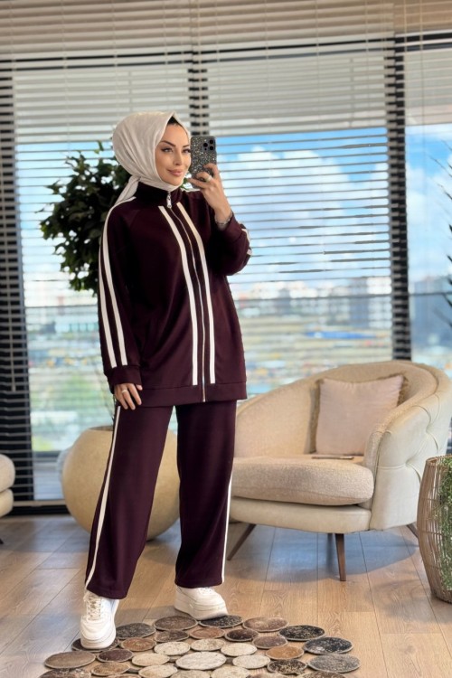 22787 Ön Kol Ve Pantolon Yanı Şeritli Takım Bordo