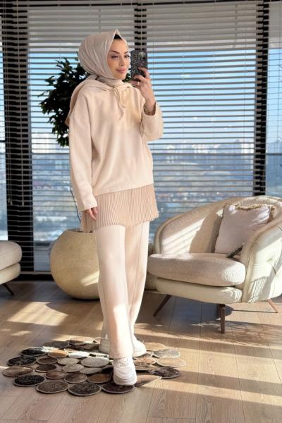 22803 Fitilli Kadife Yakalı Takım Bej