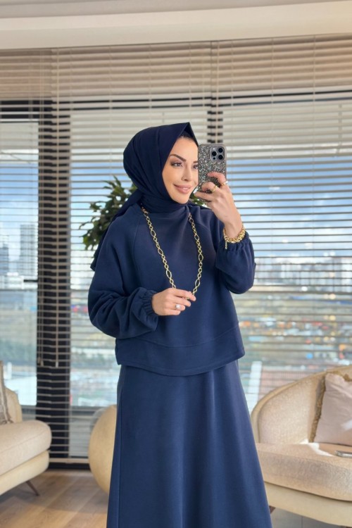 22821 Lilyum Takım Lacivert