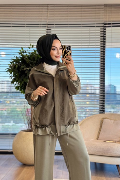 22850 Ön Üçgen Parçalı Fermuarlı Takım Haki