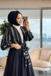 24422 Çiçek Desenli Bağlamalı Kimono Siyah